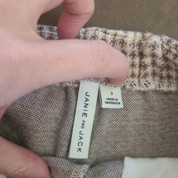 Janie and Jack riding shorts - Picture 3 of 3